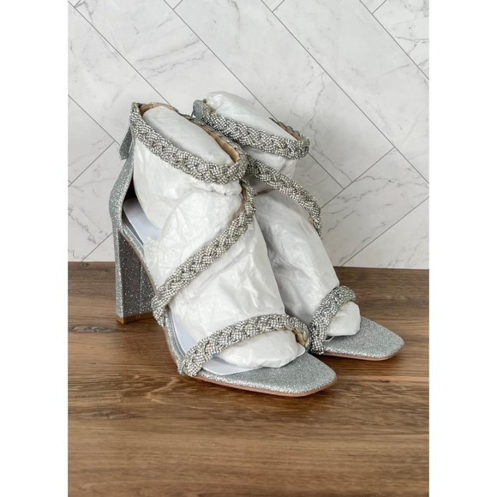 Badgley Mischka Size 7.5 Silver Jeweled Braided Block Heels Dress Sandals Shoes